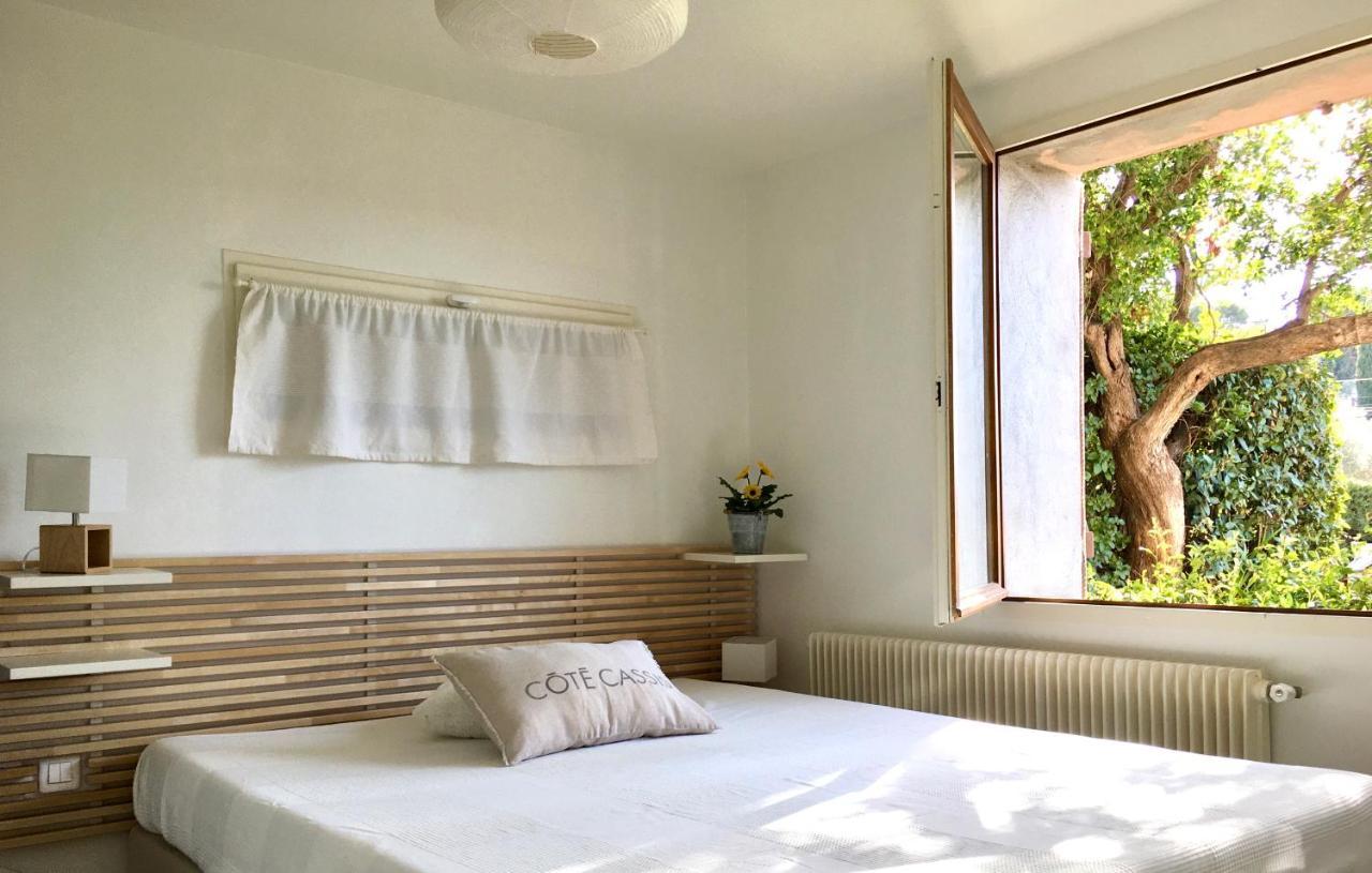 Large Private Garden, Quiet 2-Bedroom Apartment, Air Conditioning, Wifi, Parking Cassis Eksteriør billede